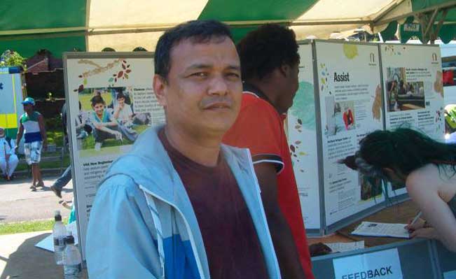 Sushil helping to raise awareness of asylum seekers at Sharrow Festival in 2013