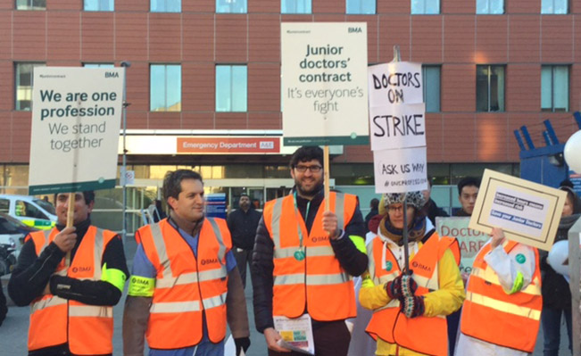 Junior Doctors strike at The Royal London Hospital