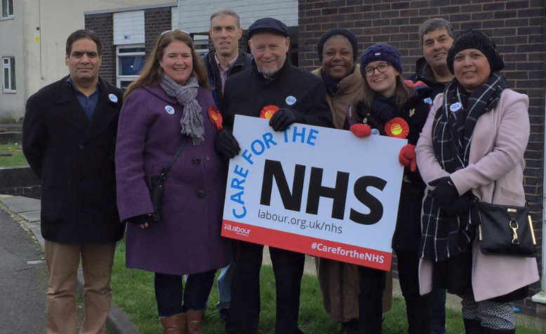 Kelvin Hopkins MP joins activists in Luton for the NHS Day of Action  