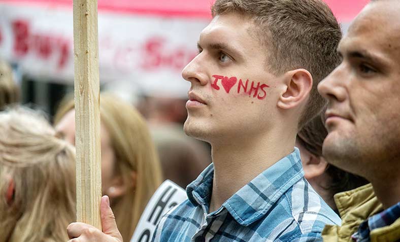 Protestors at the Bursary or Bust march and rally on 4th June 2016. Photo: Flickr / Garry Knight