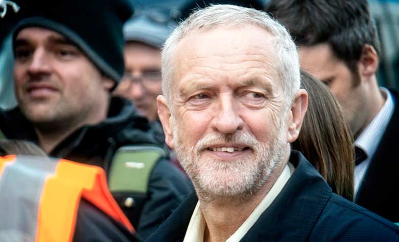 Jeremy Corbyn at a Junior Doctors rally. Photo: Flickr / Garry Knight