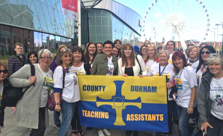 Teaching Assistants in Durham protesting against pay cuts. Photo: @TAs_Durham