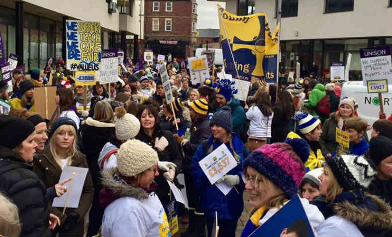 Teaching Assistants and supporters demonstrating in Durham