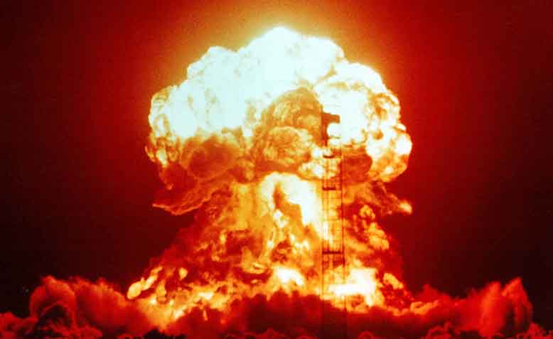 Nuclear explosion test in Nevada in 1953. Photo: Wikipedia