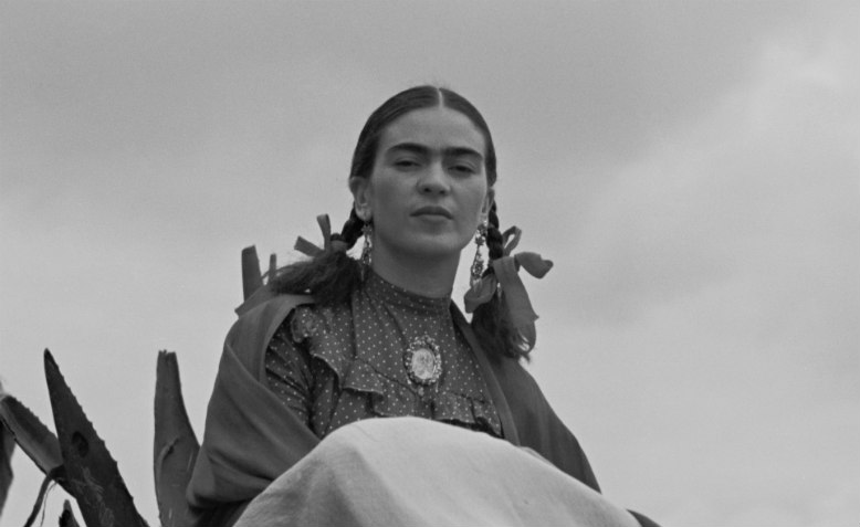 Frida Kahlo, Vogue photoshoot, 1937. Photo: Wikimedia Commons