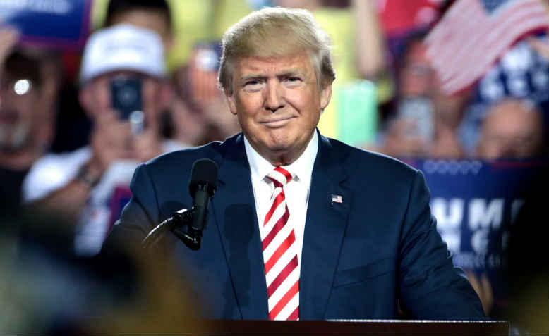 Donald Trump speaking with supporters at a campaign rally at the Prescott Valley Event Center in Prescott Valley, Arizona. Photo: Gage Skidmore