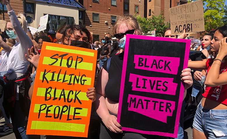 Justice for George Floyd protest, London, 31 May. Photo: Lucy Nichols