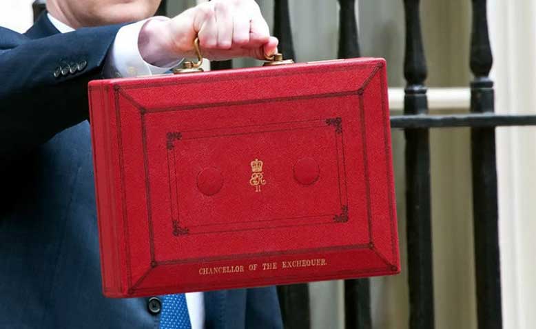 UK Chancellor budget red box Photo: seeliphotocapital.com