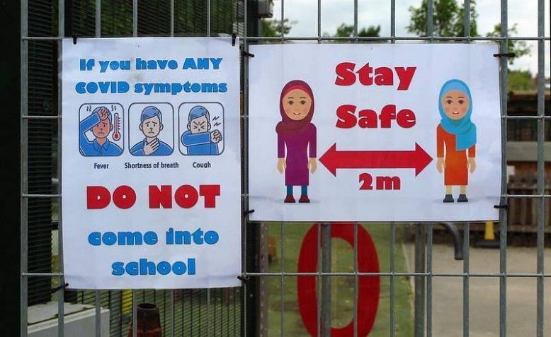 School COVID-19 safety poster in Sheffield. Photo: Flickr - Tim Dennell / cropped from original / licensed under CC 2.0, links at the bottom of article