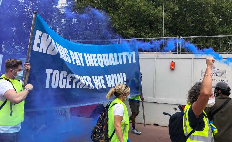 End NHS Pay Inequality! Together we win! Photo: Shabbir Lakha