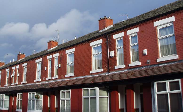 Terraced houses, Manchester. Photo: Freeimageslive / CC BY 3.0, licence and original photo linked at bottom of article