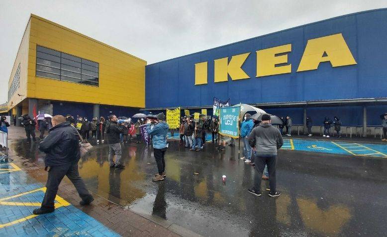 Protest at IKEA Venton. Photo: Chris Neville