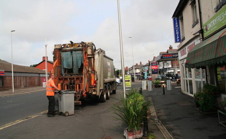 Bin worker