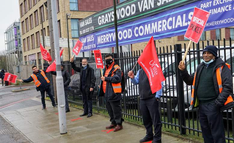 Tolworth Garage picket line