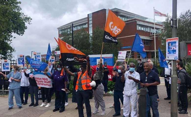 GMB protest for 15% at St Georges Hospital, 17 August 2021. Photo: Yonas Makoni