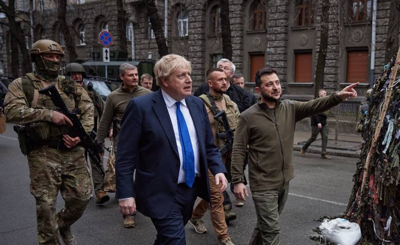 Boris Johnson and Volodymyr Zelensky