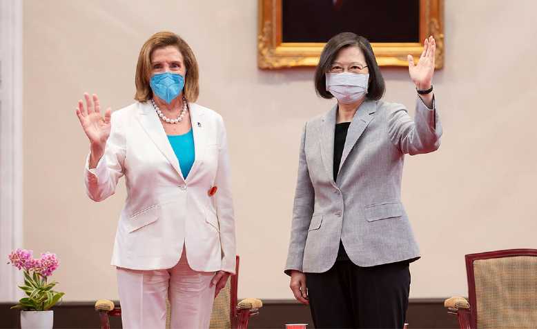 Speaker of the U.S. House Of Representatives Nancy Pelosi with Taiwan's President Tsai Ing-wen. Photo: Wang Yu Ching, Keystone Press Agency/cropped from original/licensed under CC2.0, linked at bottom of article