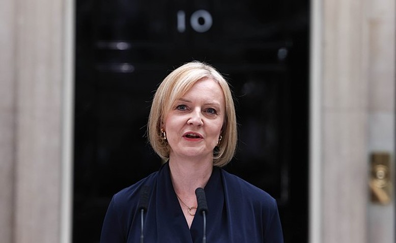 Prime Minister Liz Truss Arrives in Downing Street| Prime Minister’s Office | Open Government License 3| cropped from original | license linked at bottom of article