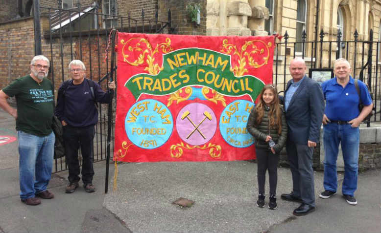 Newham Trade Council solidarising with the Barts strikers. Photo: Facebook/Steve Hedley 