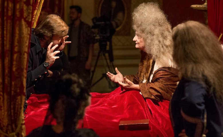 Albert Serra directs Jean-Pierre Léaud as the Sun King in The Death of Louis XIV. Photo: Capricci Films