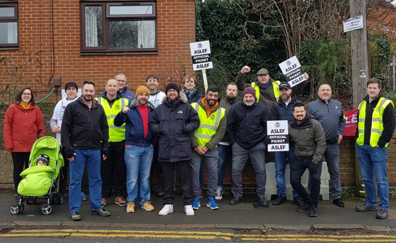 ASLEF picket line