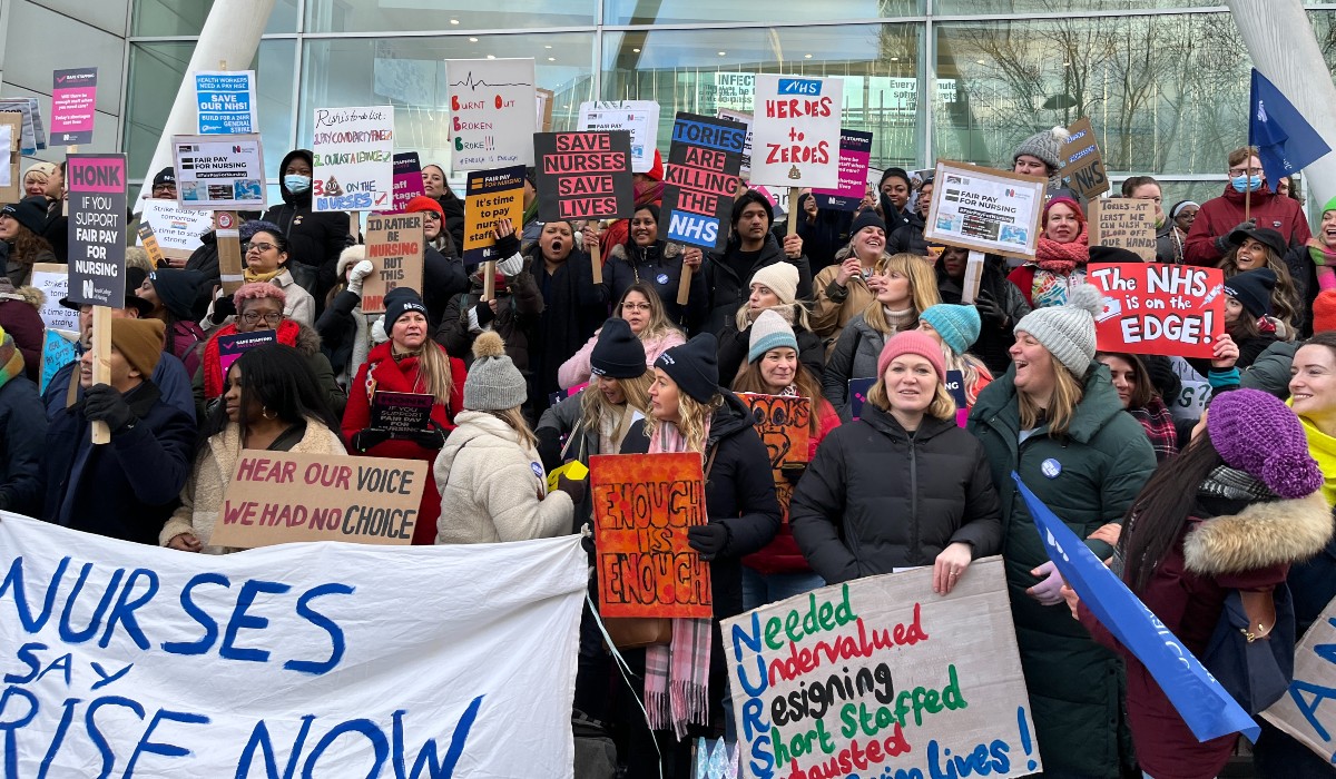 UCLH RCN picket line