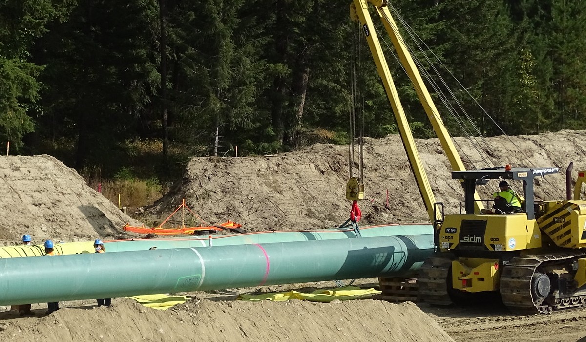 Construction work on Trans Mountain Pipeline