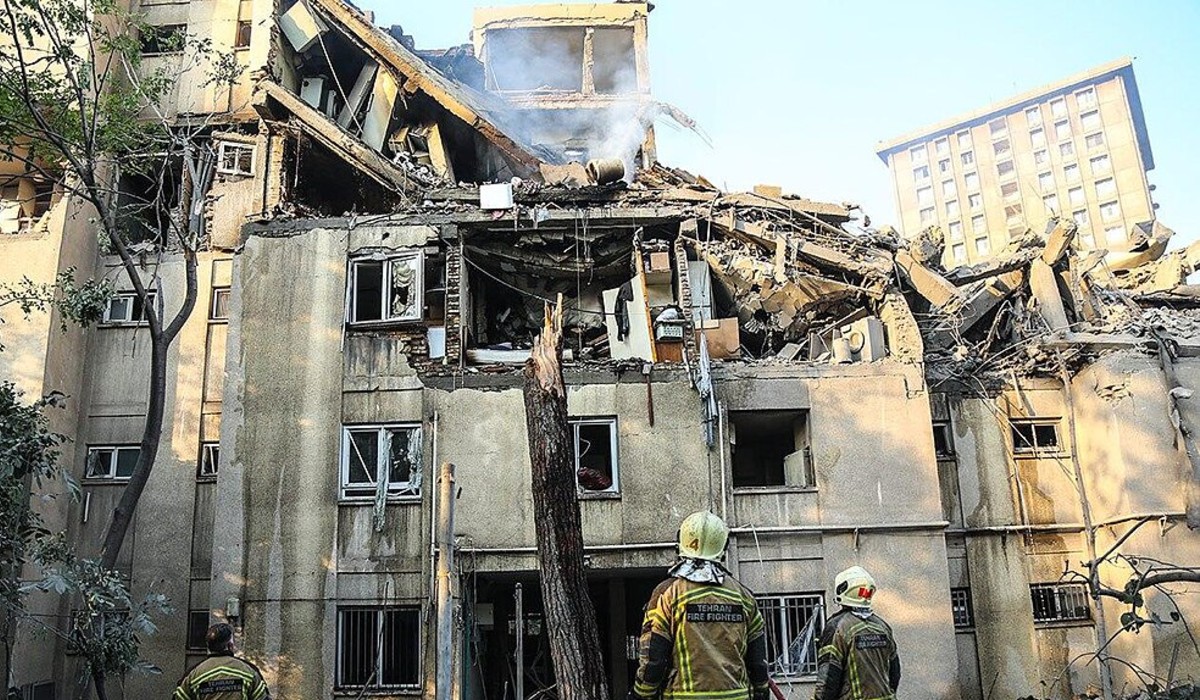 Israel attacks different parts of Tehran and other cities of Iran.