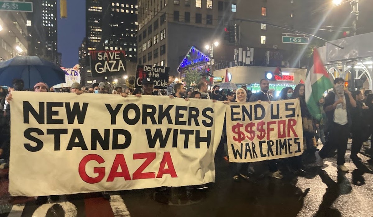 Gaza Ceasefire Now Rally NYC Oct 20 2023 led by New York City Democratic Socialists of America and Jewish Voice for Peace.