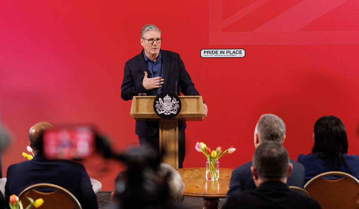 Starmer in freefall over Epstein files