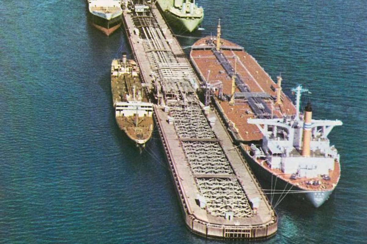 Large tankers loading at Kharg Terminal