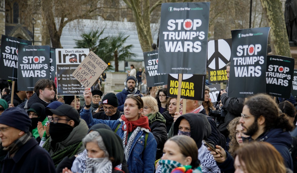 Hands off Iran protest, London, 28 Feb. Photo: Steve Eason / CC BY-NC 2.0