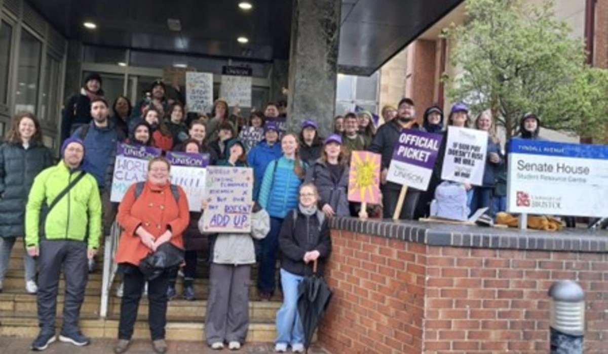 Bristol UNISON picket line
