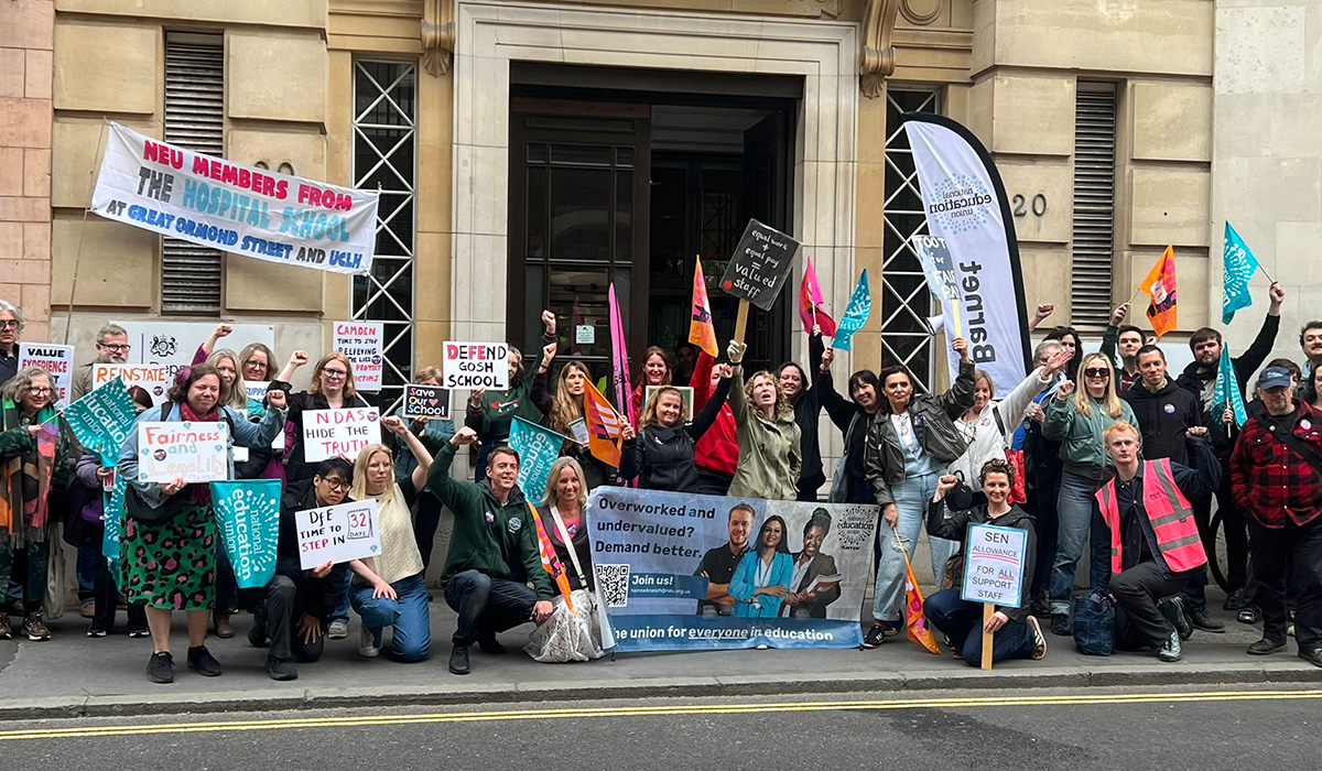 London NEU members rally against school cuts